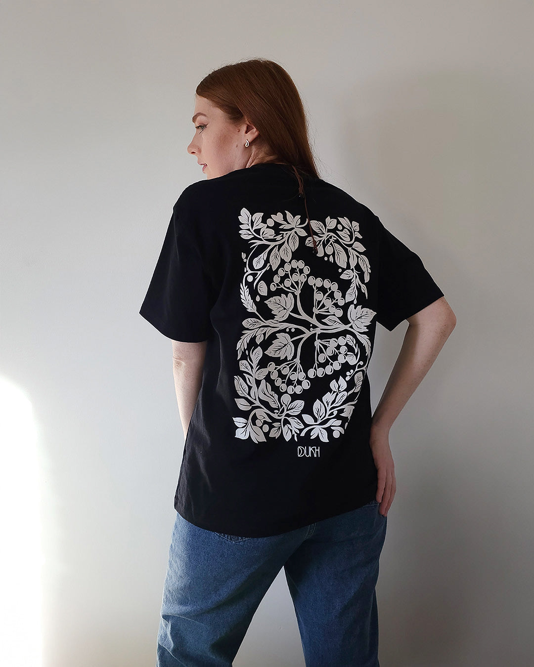 Motanka Graphic T-shirt