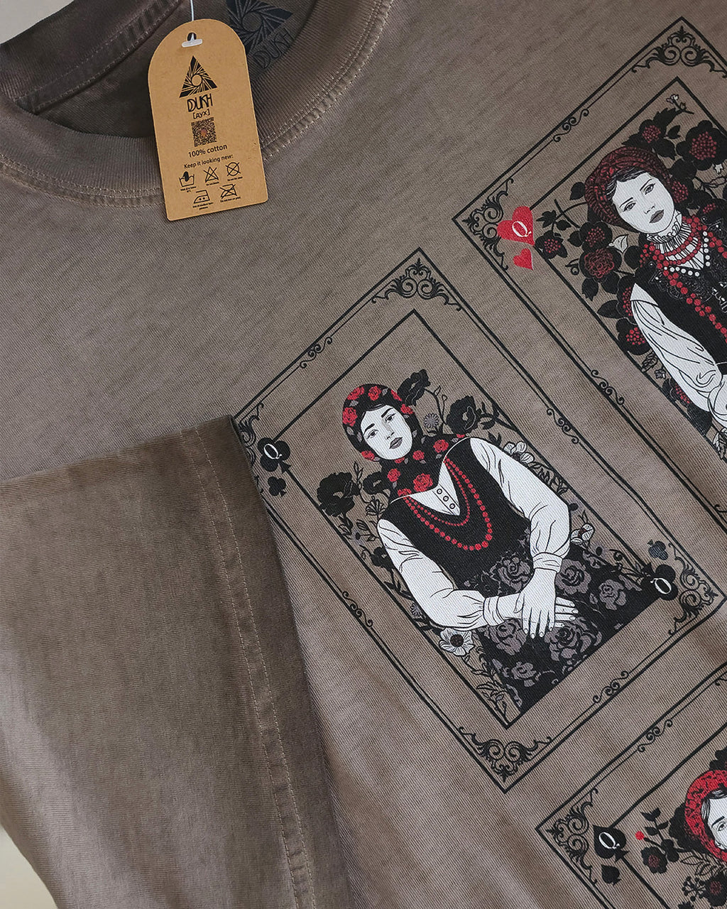 Four Queens T-shirt – Two-Sided Print – Faded Coffee