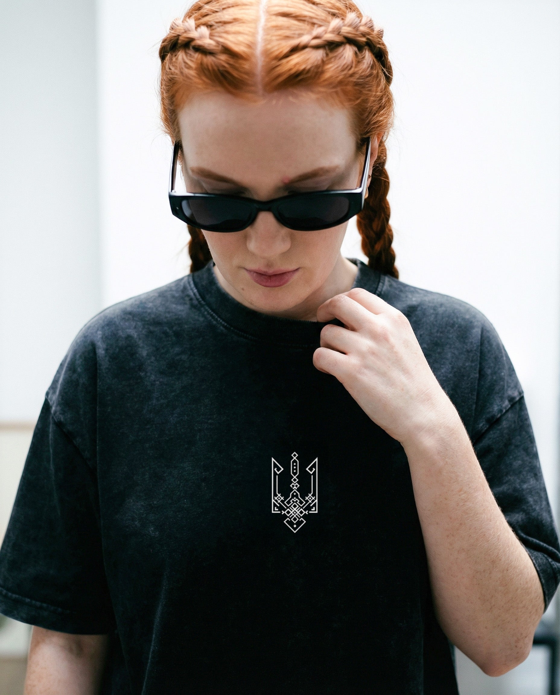 Geometric Tryzub Graphic Acid-Wash T-Shirt