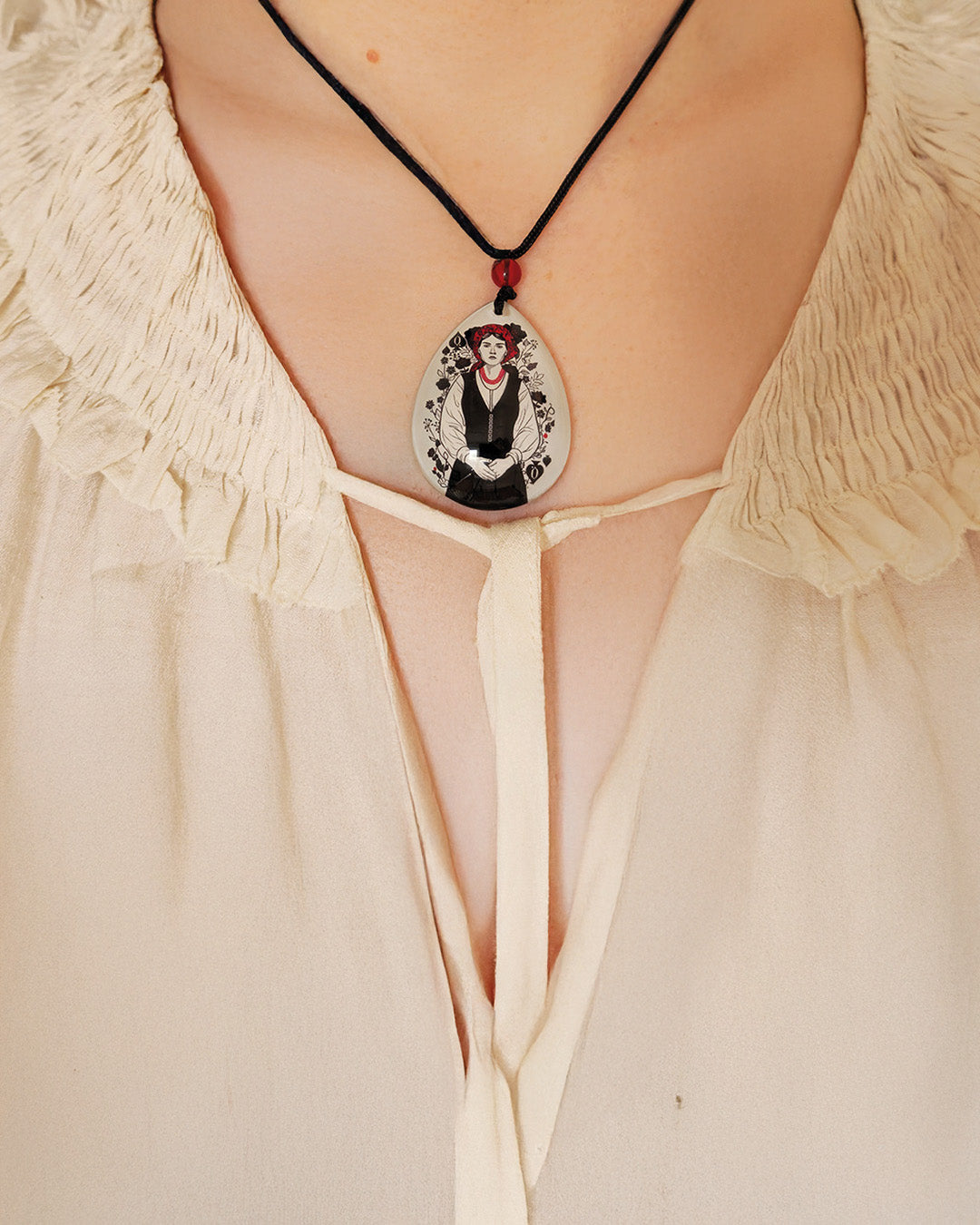 Crystal Pendant – Four Queens Collection