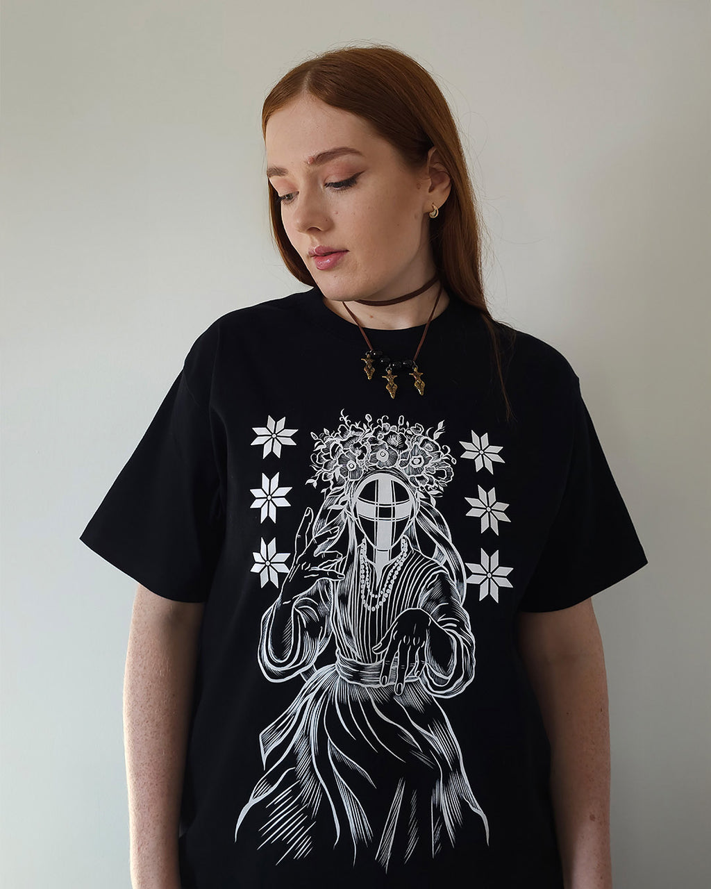 Motanka Graphic T-shirt